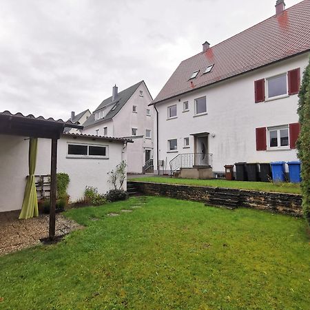3 Zimmer Ferienwohnung Mit Eigenem Garten Trossingen Bagian luar foto