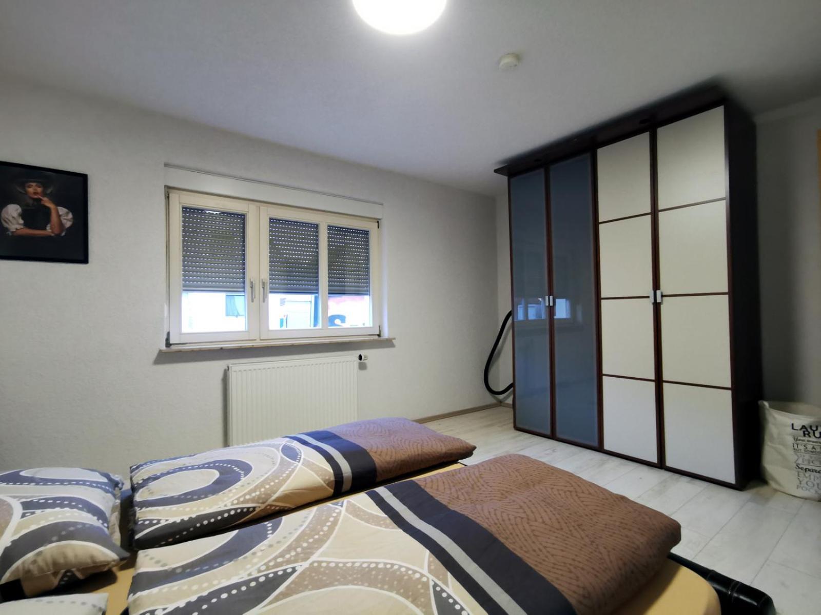 3 Zimmer Ferienwohnung Mit Eigenem Garten Trossingen Bagian luar foto